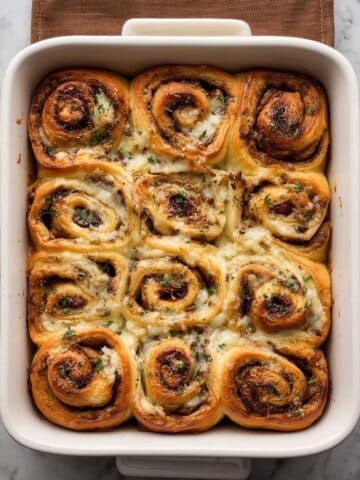 Caramelized Onion Roast Beef Rolls Recipe