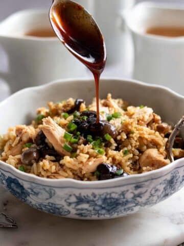 One-Pot Ginger Chicken and Rice with Mushrooms Inspired by Hong Kong Claypot Style Recipe