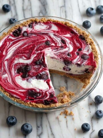 Very Berry Frozen Cream Pie Recipe