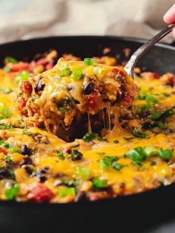 Cheesy Chicken Burrito Skillet Recipe
