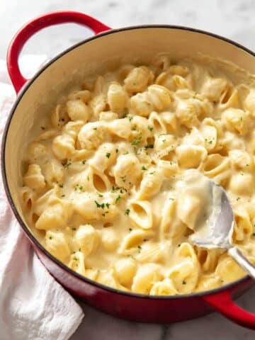 Stovetop Classic Macaroni and Cheese Recipe
