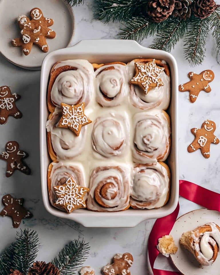 Vegan Gingerbread Cinnamon Rolls Recipe