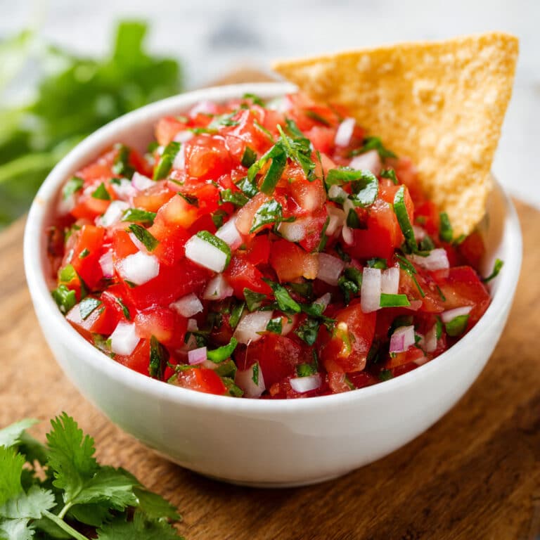 Fresh Garden Salsa (Pico de Gallo) Recipe