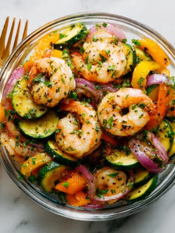 Garlic Shrimp and Veggies Meal Prep Bowls Recipe