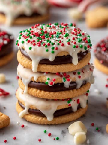 White Chocolate Nutella Ritz Crackers Cookies with Peppermint and Holiday Sprinkles Recipe