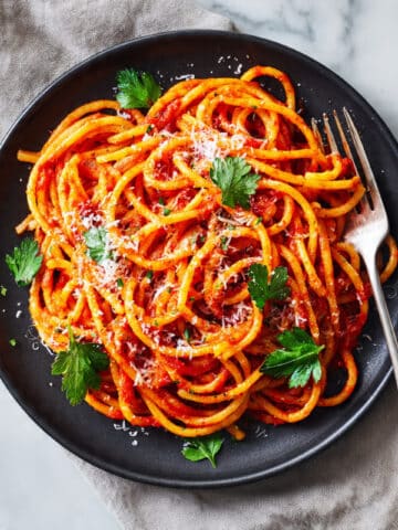 Creamy Tomato and Mascarpone Pasta Sauce Recipe