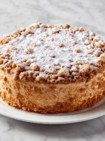 Cinnamon Coffee Cake with Cinnamon Swirl and Streusel Topping Recipe