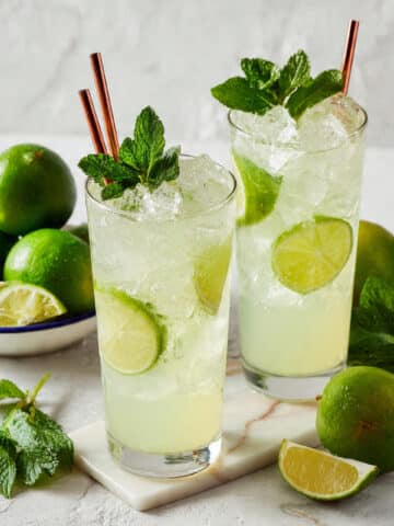 Refreshing Classic Mojito Recipe with Fresh Mint and Lime Recipe