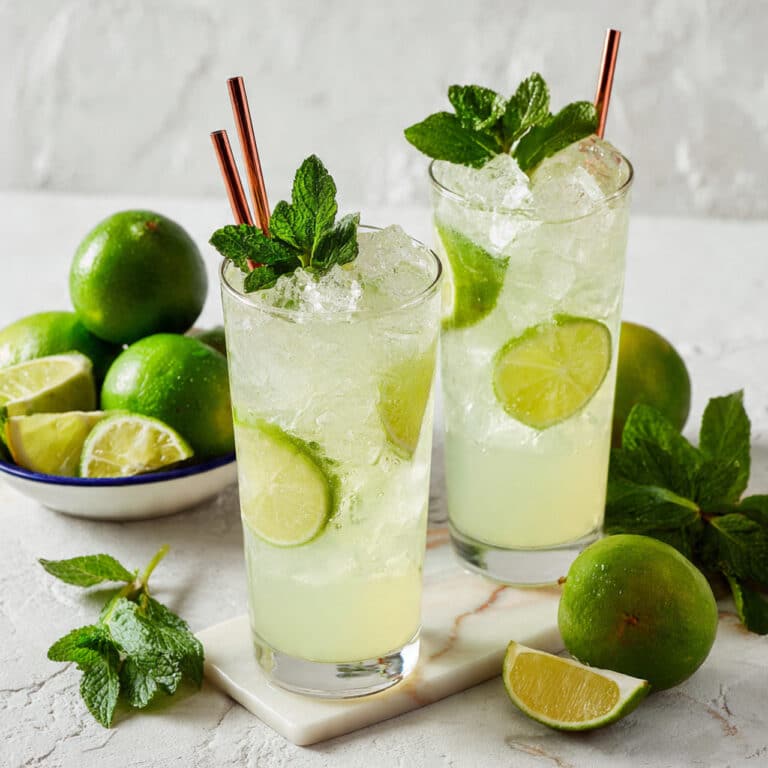 Refreshing Classic Mojito Recipe with Fresh Mint and Lime Recipe
