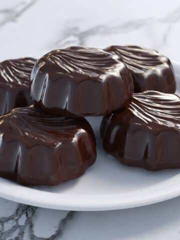 Homemade Chocolate Peanut Butter Cups Recipe