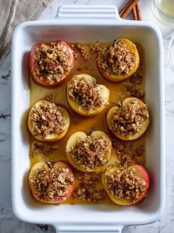 Easy Baked Apples with Crumb Topping Recipe