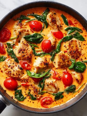 Creamy Roasted Red Pepper Chicken Recipe