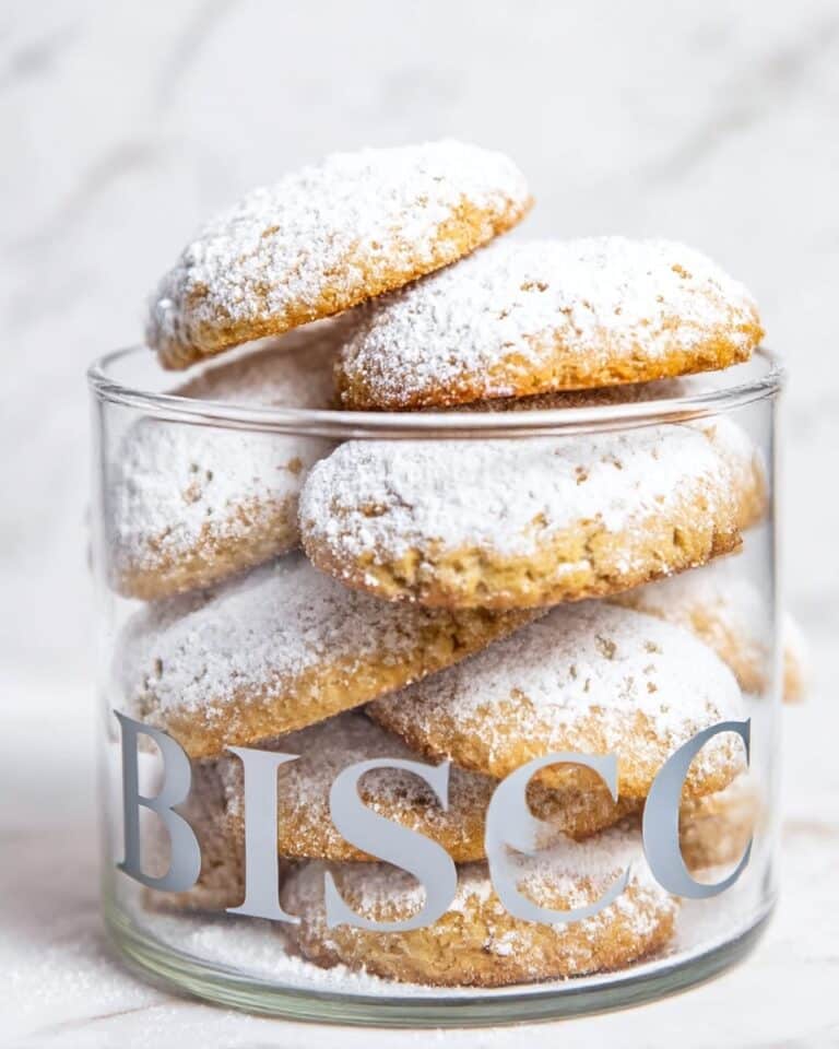 Pistachio Maamoul with Orange Blossom and Rose Water Recipe