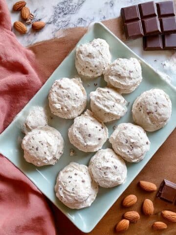 Chocolate Almond Meringue Cookies Recipe