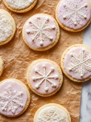 Easy Soft Snowflake Sugar Cookies Recipe