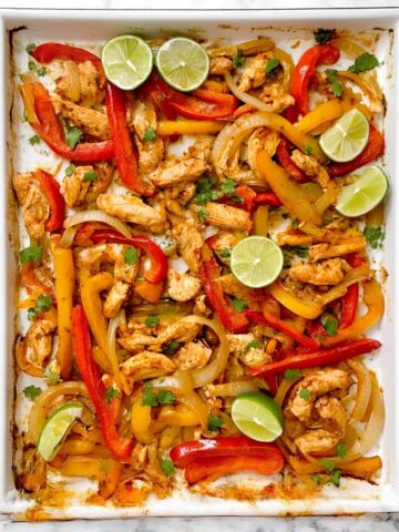 Easy Sheet Pan Chicken Fajitas Recipe