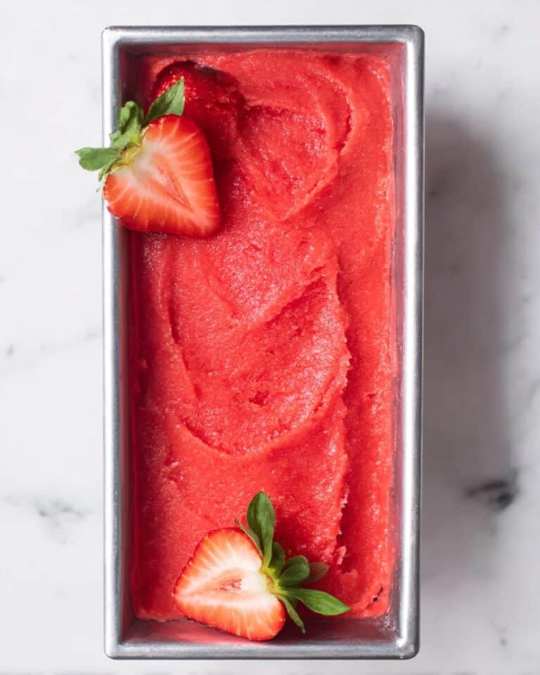 3-Ingredient Easy Strawberry Sorbet (Without an Ice Cream Maker!) Recipe