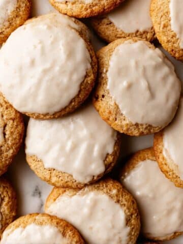 Cardamom Oatmeal Cookies with Maple Espresso Glaze Recipe
