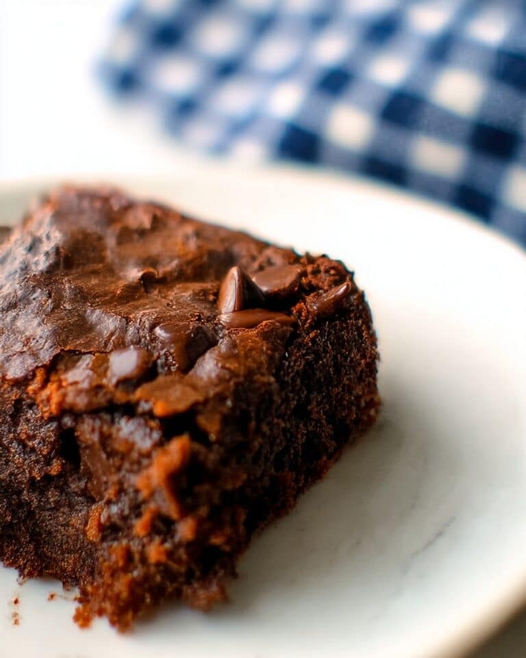 Texas Sheet Cake with Cinnamon and Pecans Recipe