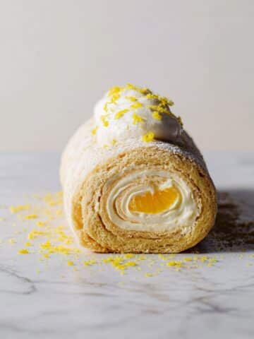 Lemon Curd Meringue Roulade Recipe