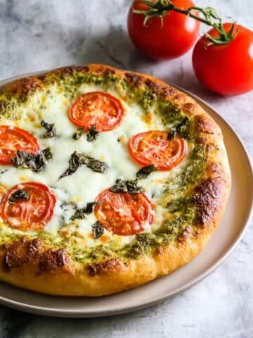 Pesto Pizza with Fresh Mozzarella and Tomatoes Recipe