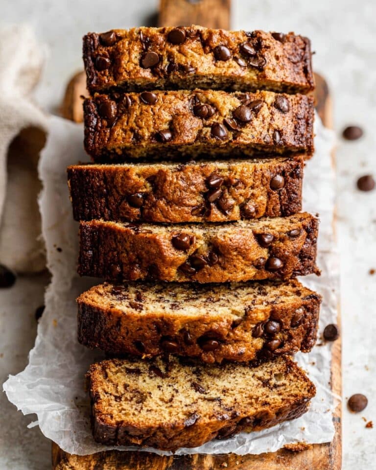 Healthy Banana Bread with Greek Yogurt and Oats Recipe