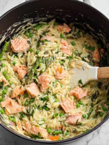 Creamy Smoked Salmon Orzo with Asparagus and Peas Recipe