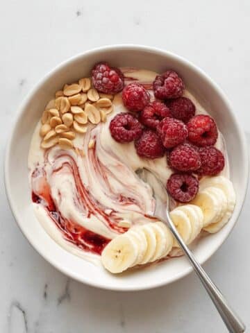 Peanut Butter & Jelly Greek Yogurt Protein Bowl Recipe