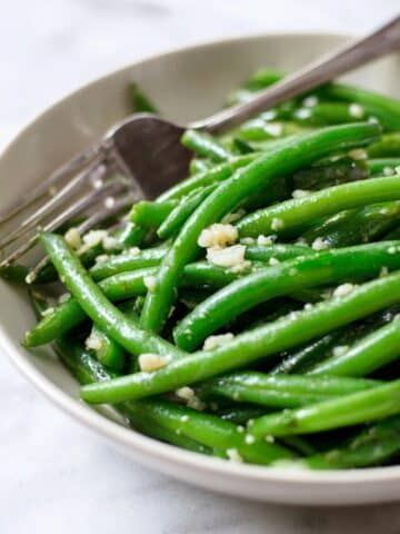 Garlic Green Beans with Red Wine Vinegar Recipe