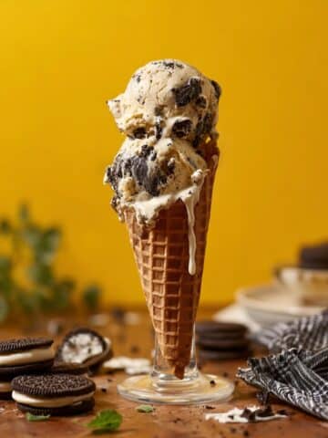 No-Churn Salted Caramel Oreo Ice Cream Recipe