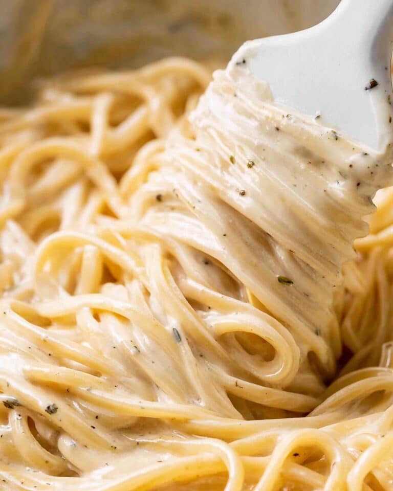 Easy Alfredo Sauce Recipe