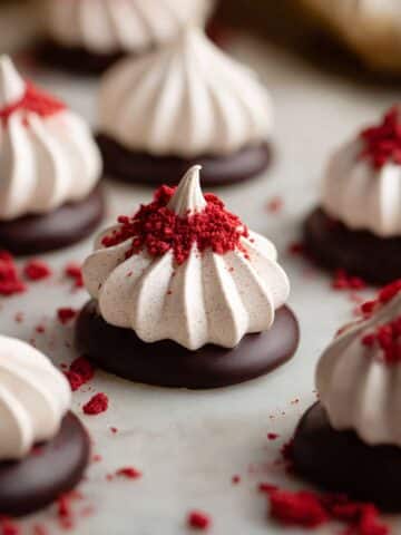 Perfect Chocolate Strawberry Meringue Cookies Recipe
