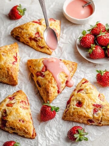 Strawberry Greek Yogurt Scones with Fresh Strawberries and Freeze-Dried Strawberry Glaze Recipe