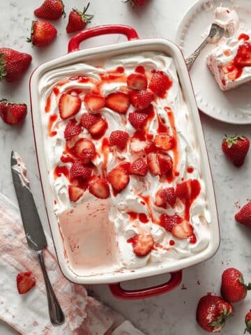 Strawberry Poke Cake Recipe