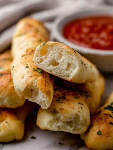 Homemade Garlic Breadsticks Recipe