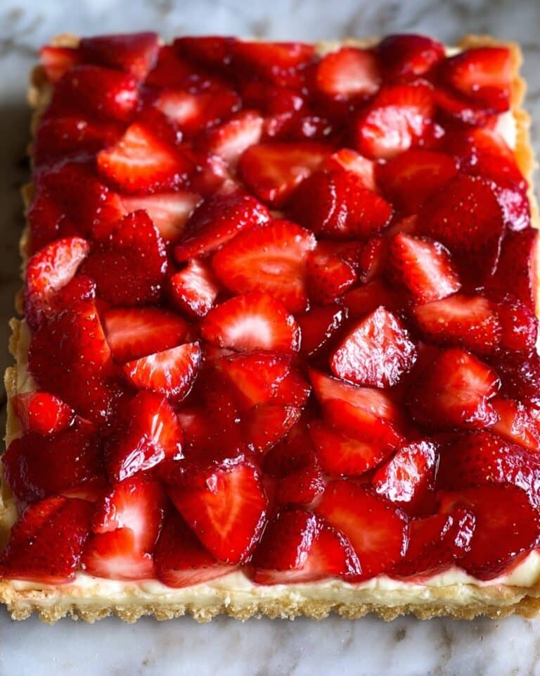 Strawberry and Cream Shortbread Recipe