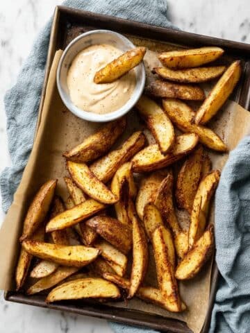 Potato Wedges With Roasted Garlic Dip Recipe