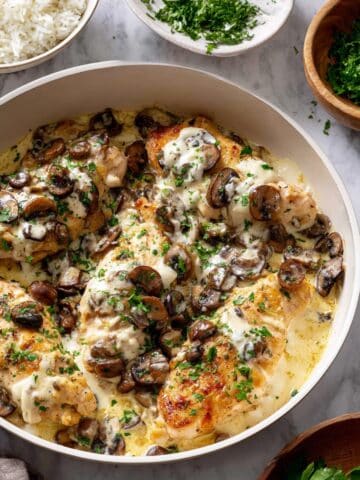 Easy Cream Cheese Chicken with Mushrooms and Mozzarella Recipe