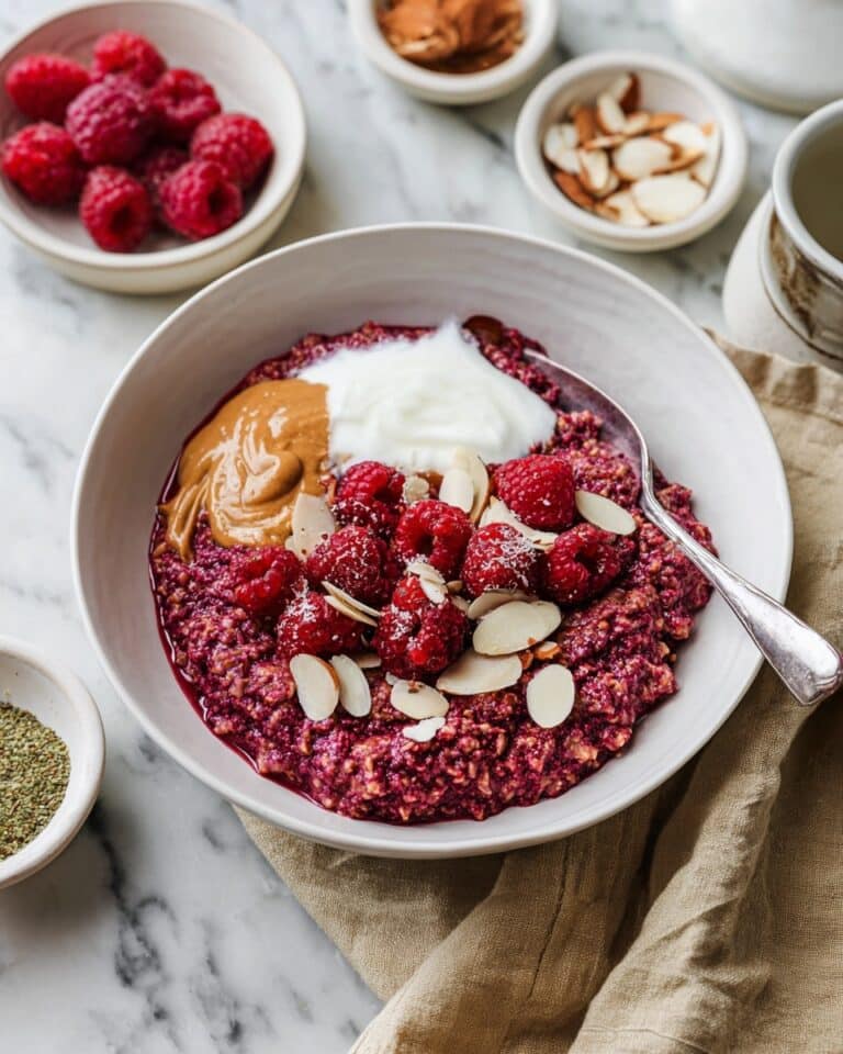 Simple, Healthy Raspberry Oatmeal Porridge Recipe