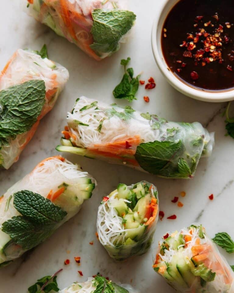 Vietnamese Summer Rolls with Peanut Dipping Sauce Recipe