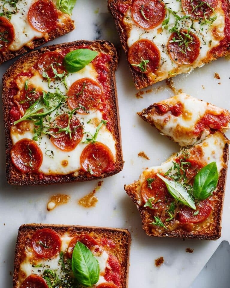 Easy Pizza Toast Recipe