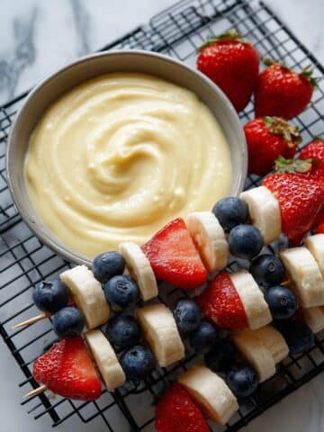 Red White and Blue Kabobs with Vanilla Pudding Dip Recipe