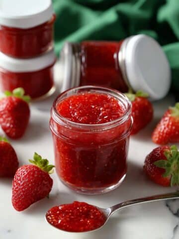 Low-Sugar Strawberry Freezer Jam Recipe