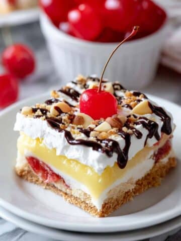 No Bake Banana Split Dessert Recipe