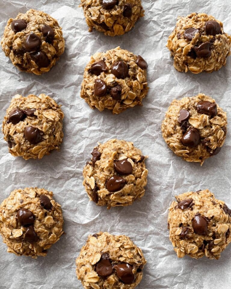 3 Ingredient Banana Oatmeal Cookies Recipe